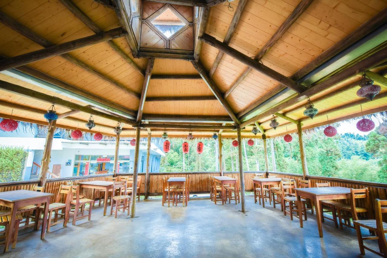 Long Yun Leisure Farm Villa Fenchihu Exteriör bild
